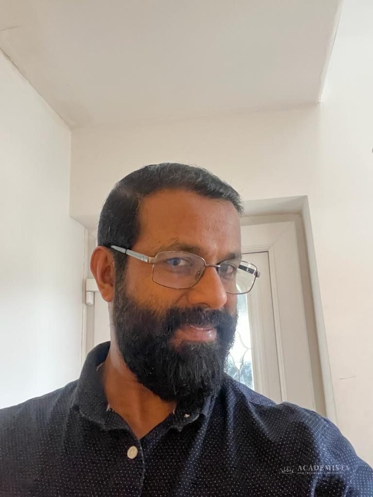 Phinil Tomas after his hair transplant